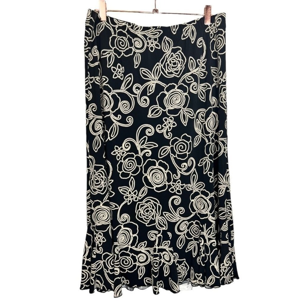 SJS Black Floral Print Midi Skirt Women's Size Large Flowy A Line